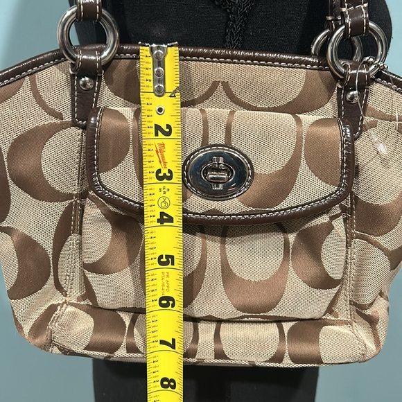 COACH SIGNATURE SMALL LEAH BROWN HANDBAG - Picture 4 of 8